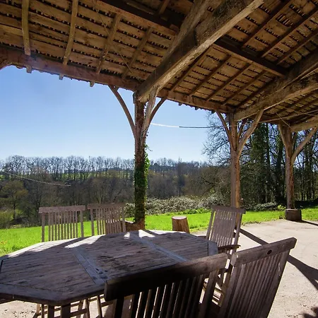 Near Bergerac Vineyards, Cleaning Included 펜션 *